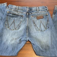 Wrangler Retro Slim Straight Jeans Blue Denim Cotton Spandex Medium Wash Men